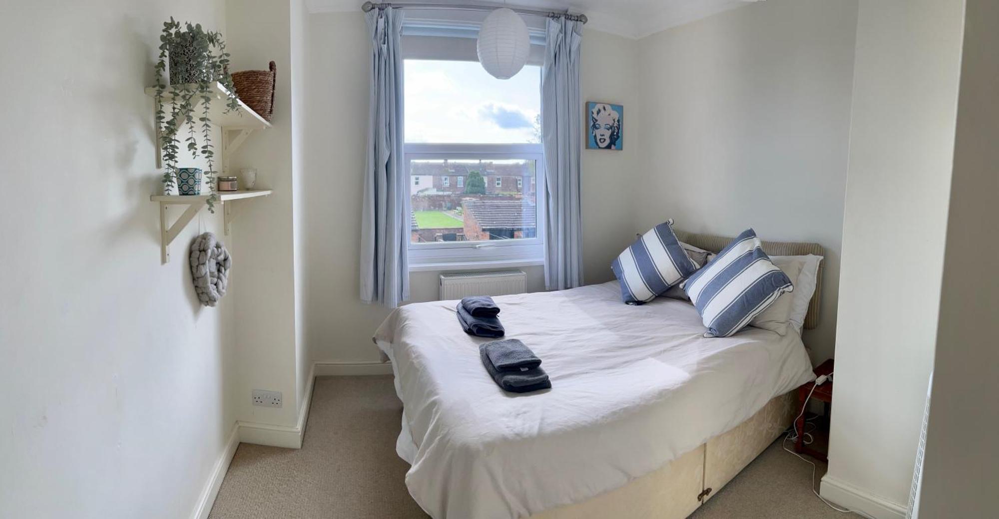 Spacious Victorian Townhouse With Cathedral Views リンカーン エクステリア 写真